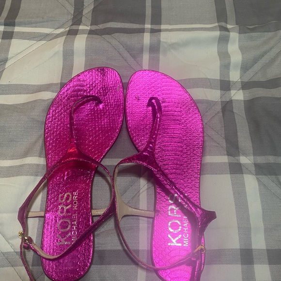 Michael Kors Shoes - Michael Kors Fuchsia Sandals